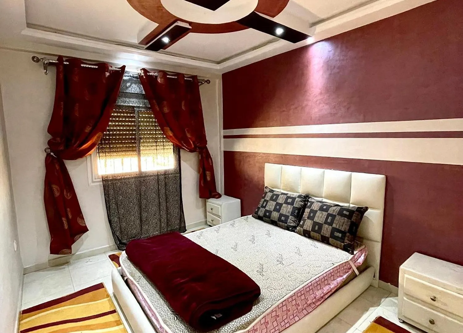 Contatos de Belle Appartement Dans Un Logement Familiale Et Tres Calme